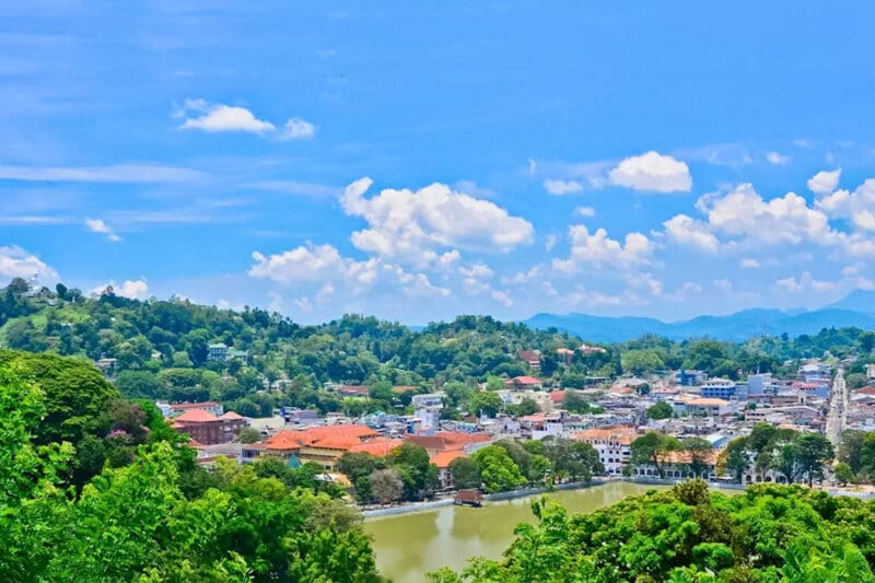 5 Days / 4 Nights in Sri Lanka